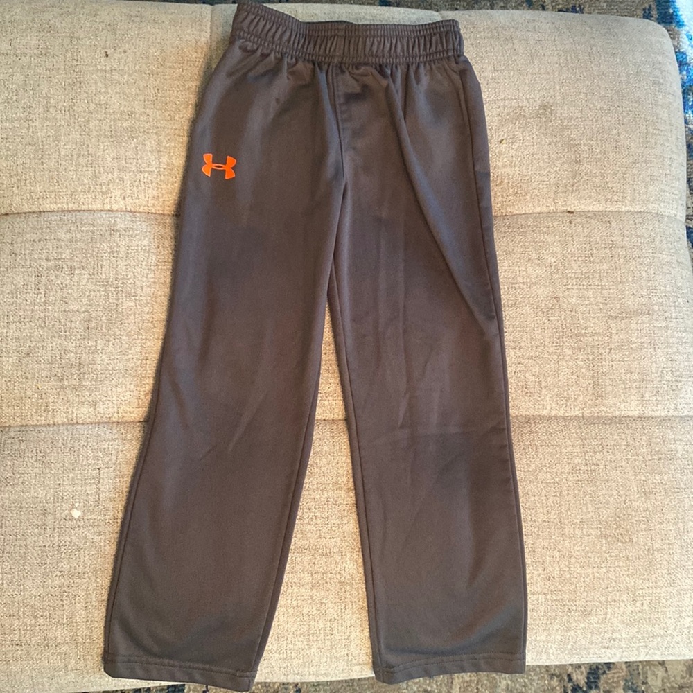 Under Armour boys pants